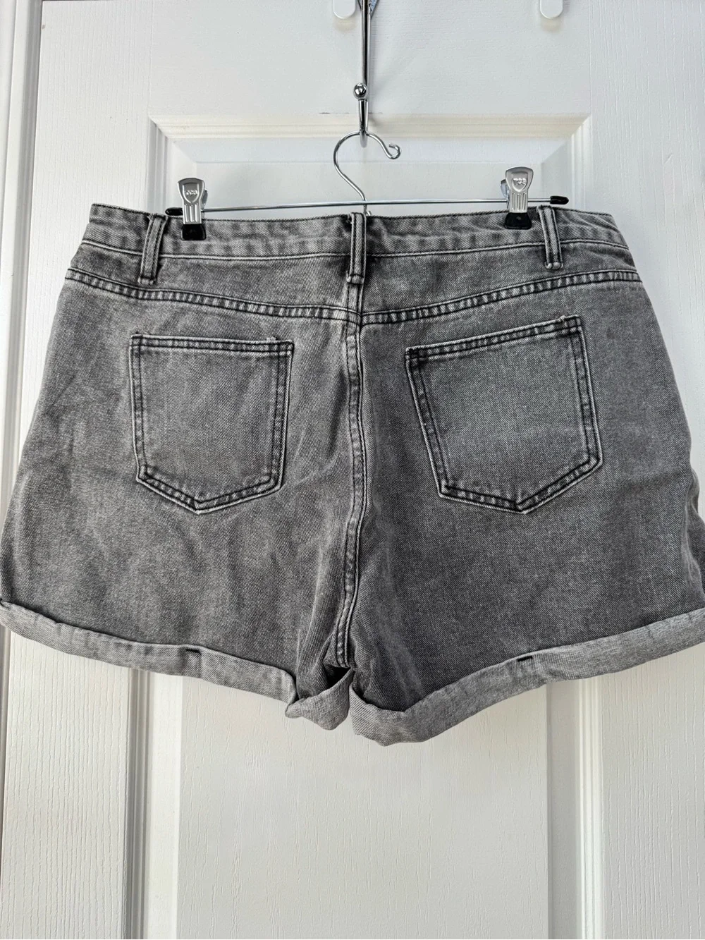 NWOT SHEIN high waisted shorts